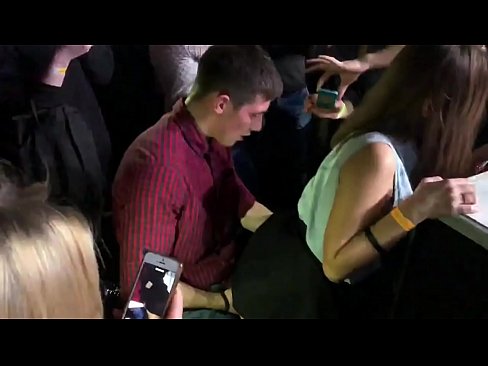 ❤️ Rus tungi klubida haqiqiy jinsiy aloqa. 18 yoshli rus qizi anus va qin ichida tungi klubda sikishdi ❌ Anal video uz.pornobot.ru ﹏